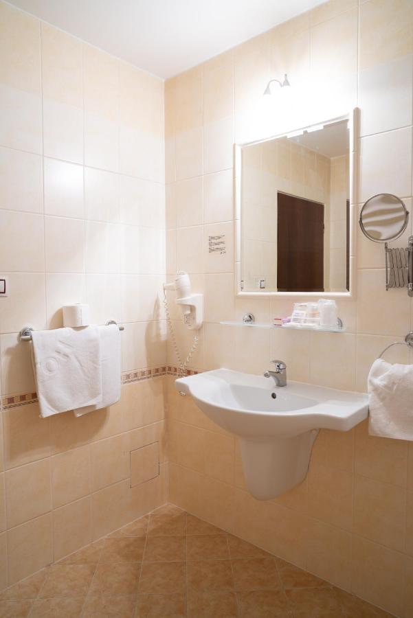 Hotel Green Gondola Plzeň Extérieur photo