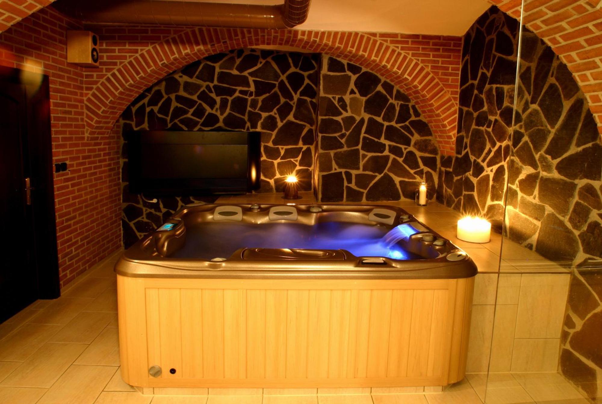Hotel Green Gondola Plzeň Extérieur photo