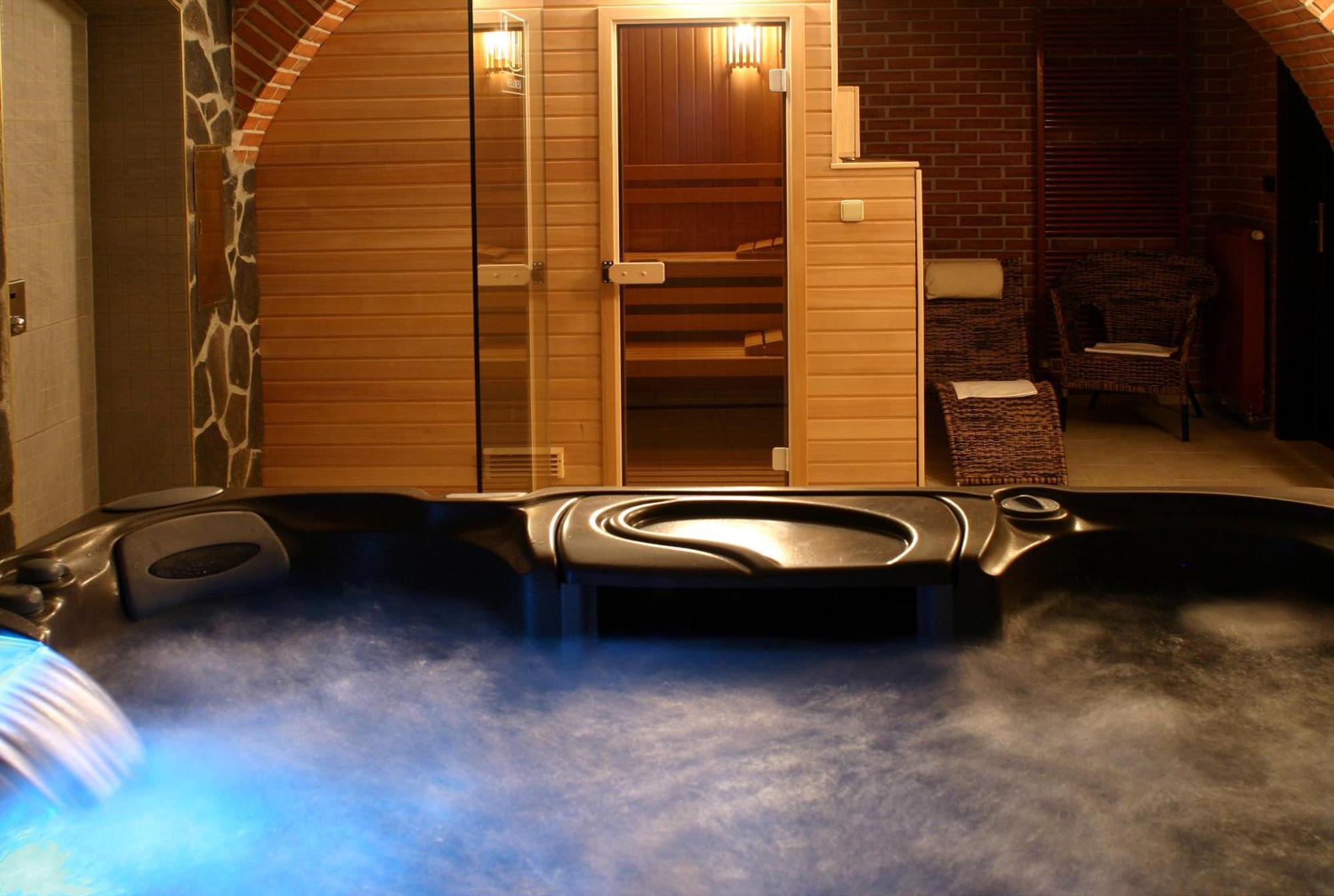 Hotel Green Gondola Plzeň Extérieur photo
